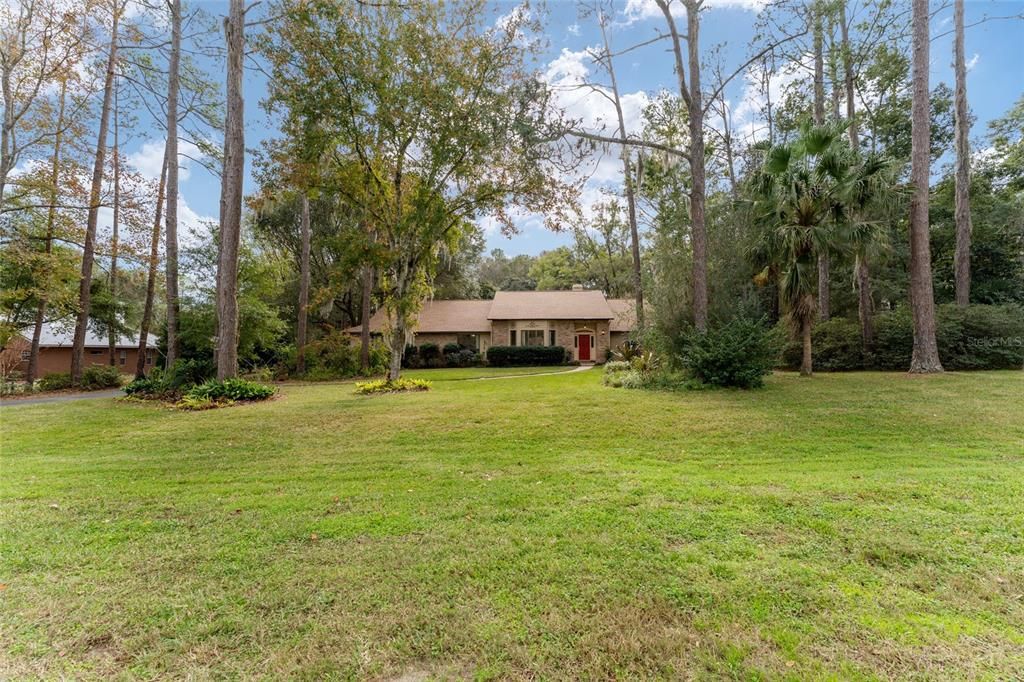 待售: $615,000 (4 贝兹, 2 浴室, 2410 平方英尺)