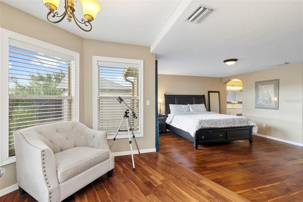 待售: $564,400 (4 贝兹, 2 浴室, 2800 平方英尺)