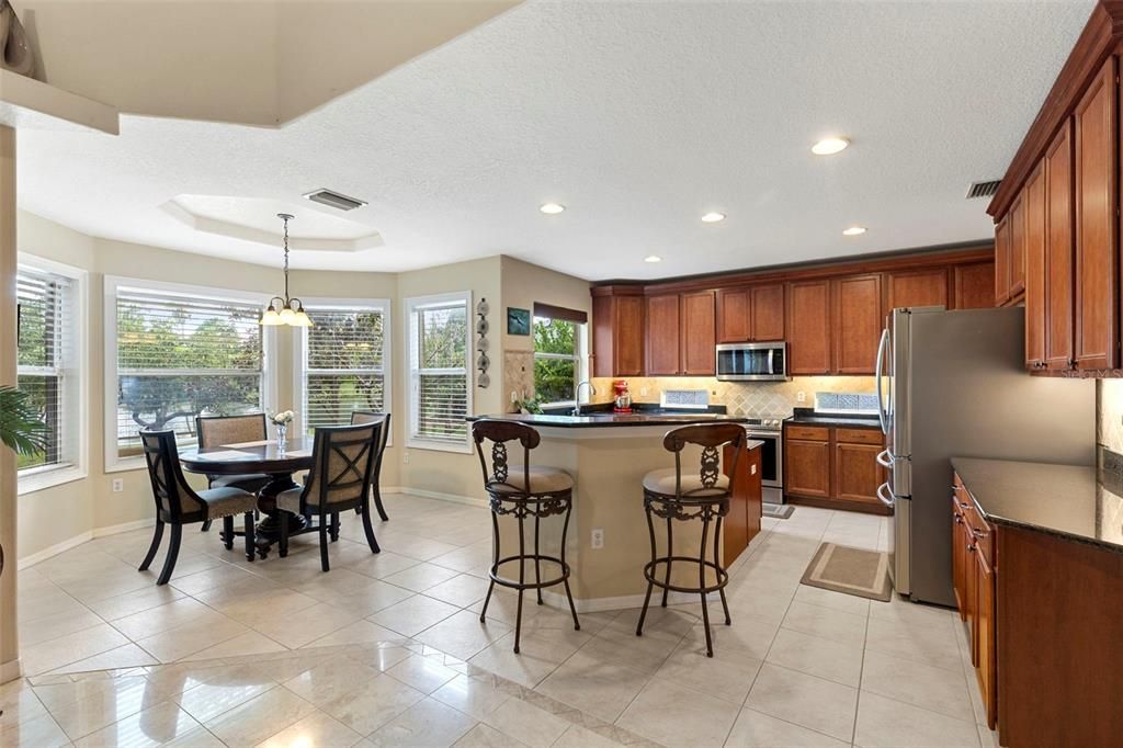 待售: $564,400 (4 贝兹, 2 浴室, 2800 平方英尺)