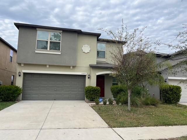 For Rent: $2,500 (5 beds, 2 baths, 2217 Square Feet)