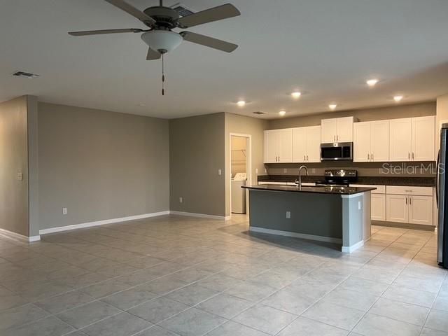 For Rent: $2,500 (5 beds, 2 baths, 2217 Square Feet)