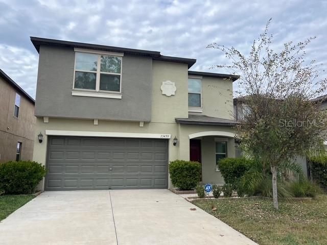 For Rent: $2,500 (5 beds, 2 baths, 2217 Square Feet)
