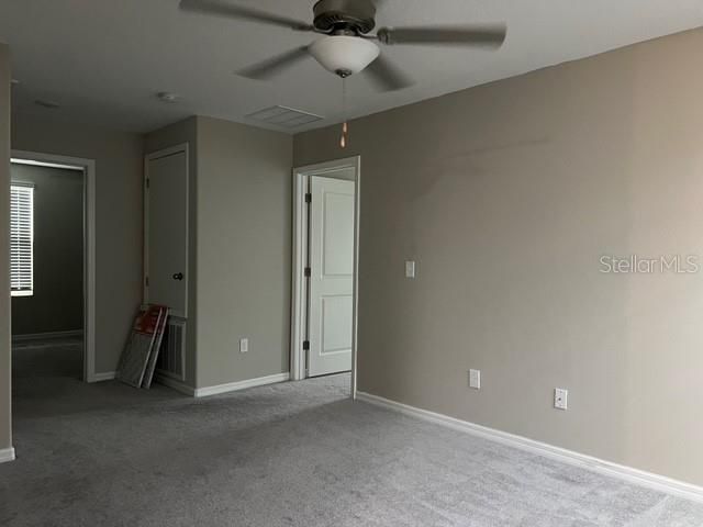 For Rent: $2,500 (5 beds, 2 baths, 2217 Square Feet)