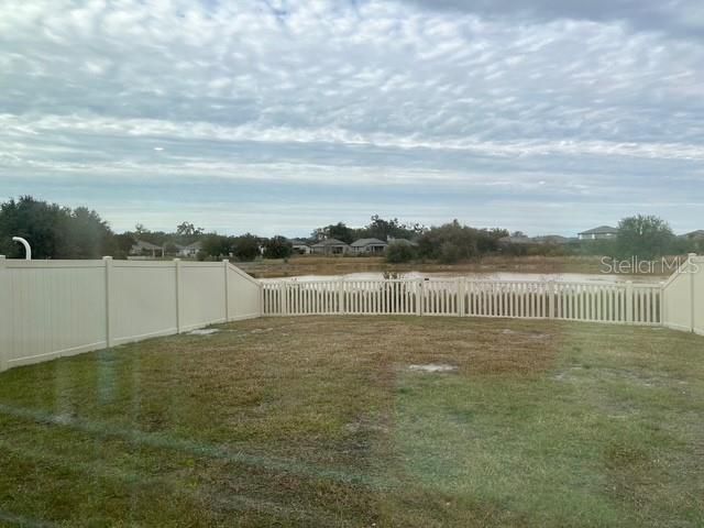 For Rent: $2,500 (5 beds, 2 baths, 2217 Square Feet)