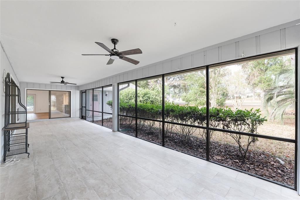 На продажу: $399,000 (3 спален, 2 ванн, 1963 Квадратных фут)