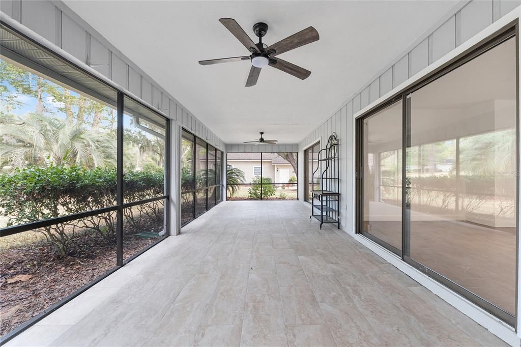 На продажу: $399,000 (3 спален, 2 ванн, 1963 Квадратных фут)