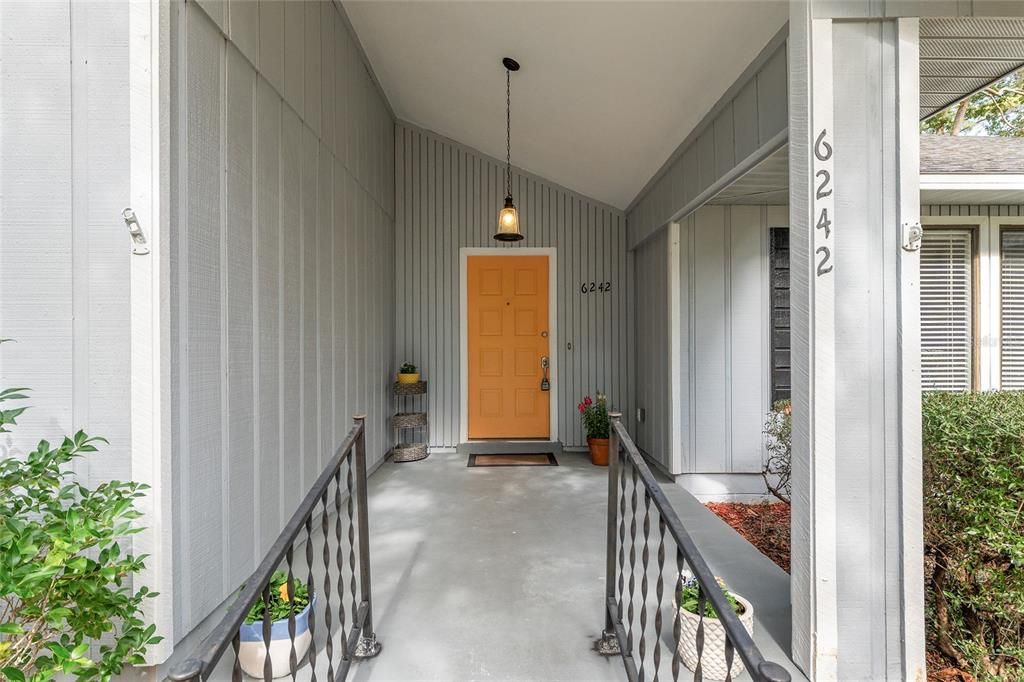 На продажу: $399,000 (3 спален, 2 ванн, 1963 Квадратных фут)