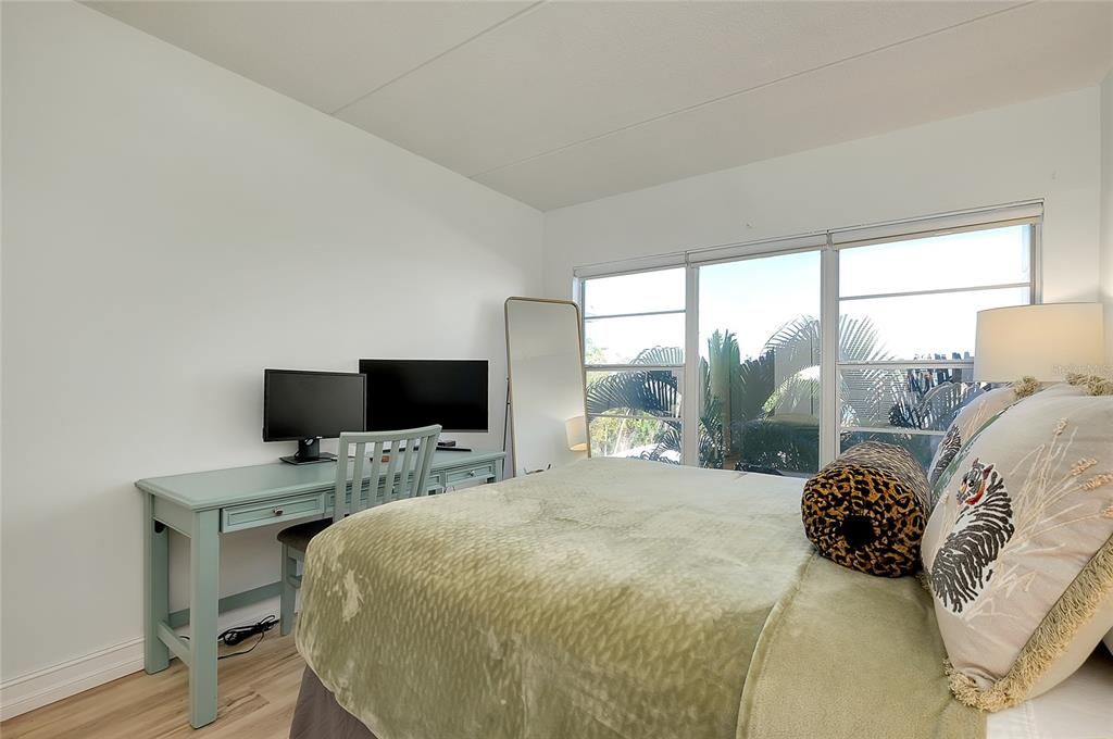 En Venta: $375,000 (2 camas, 2 baños, 1046 Pies cuadrados)