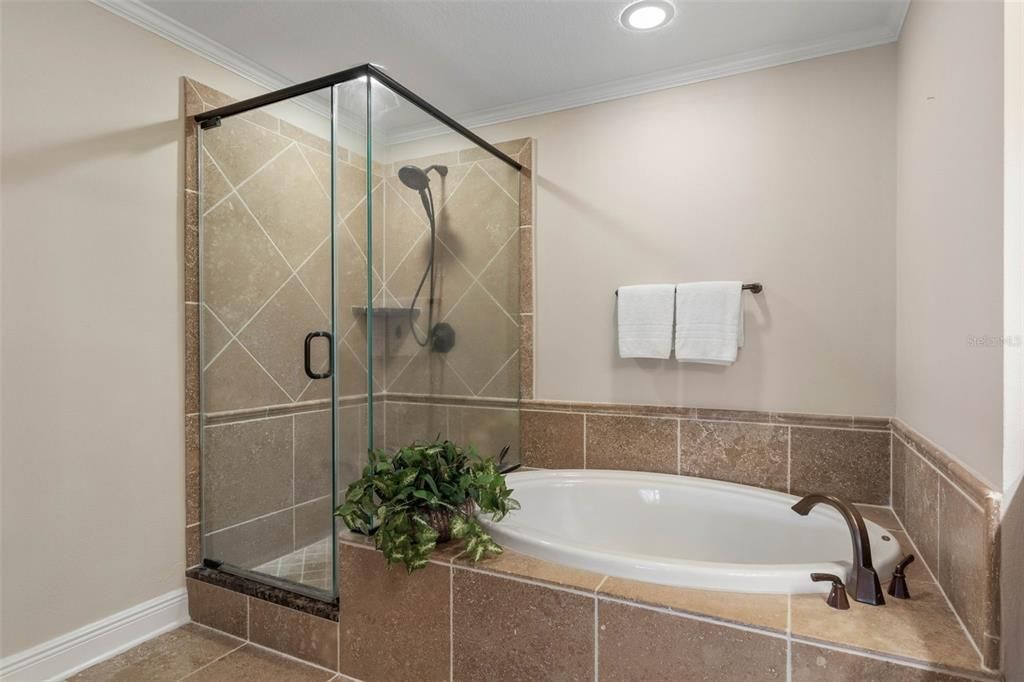 待售: $449,000 (3 贝兹, 2 浴室, 1702 平方英尺)