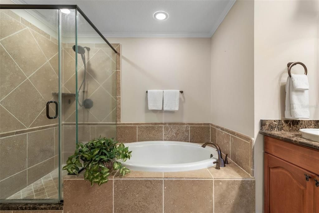 待售: $449,000 (3 贝兹, 2 浴室, 1702 平方英尺)