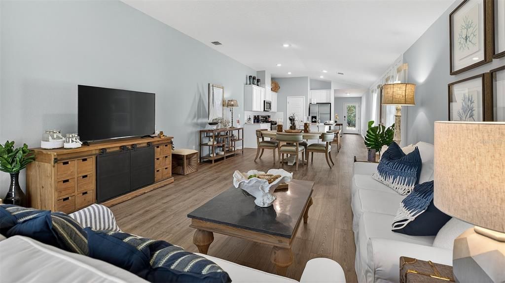 待售: $297,990 (3 贝兹, 2 浴室, 1646 平方英尺)