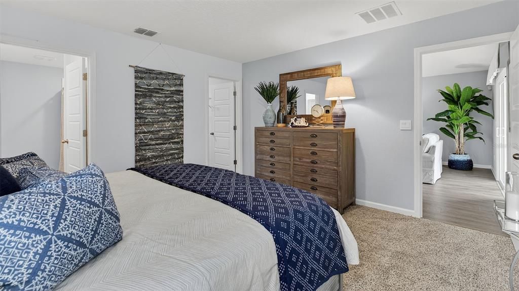 待售: $297,990 (3 贝兹, 2 浴室, 1646 平方英尺)