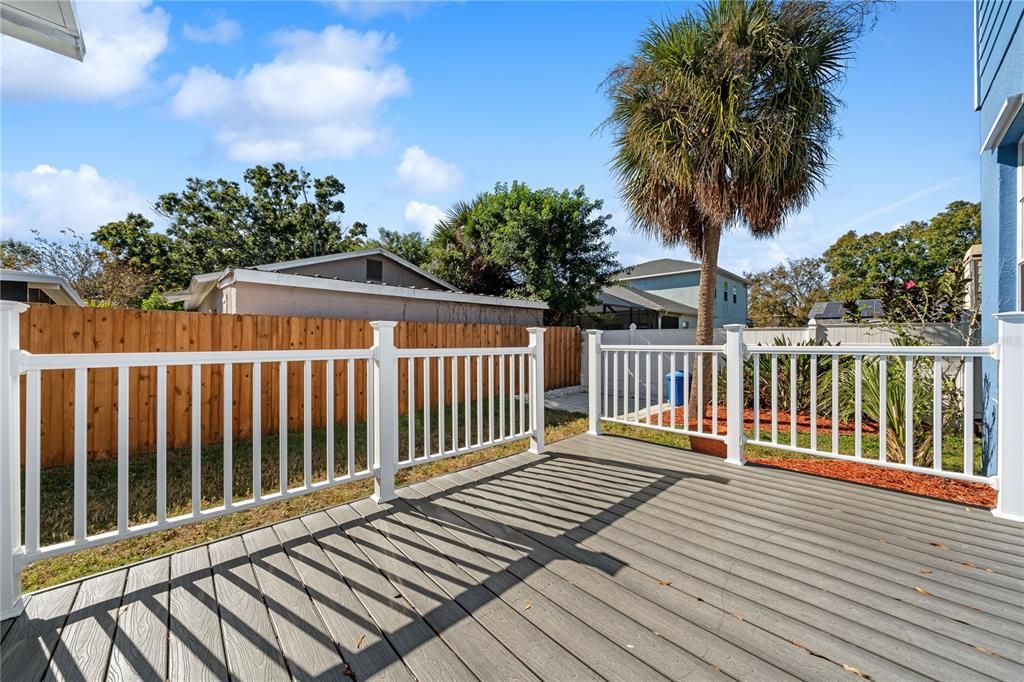 For Sale: $550,000 (3 beds, 2 baths, 2239 Square Feet)