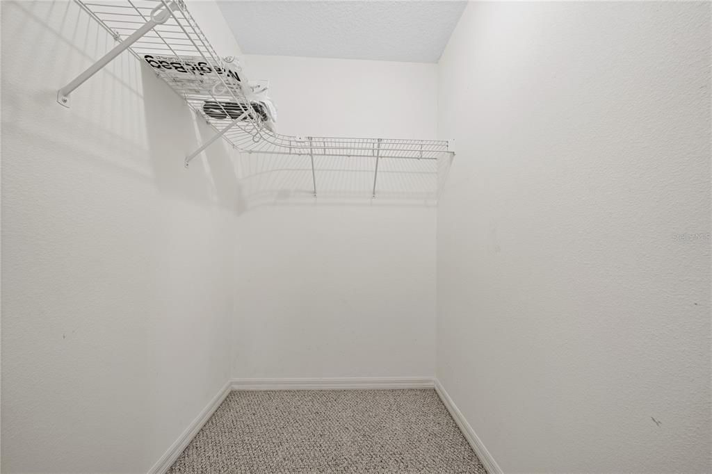 For Sale: $550,000 (3 beds, 2 baths, 2239 Square Feet)