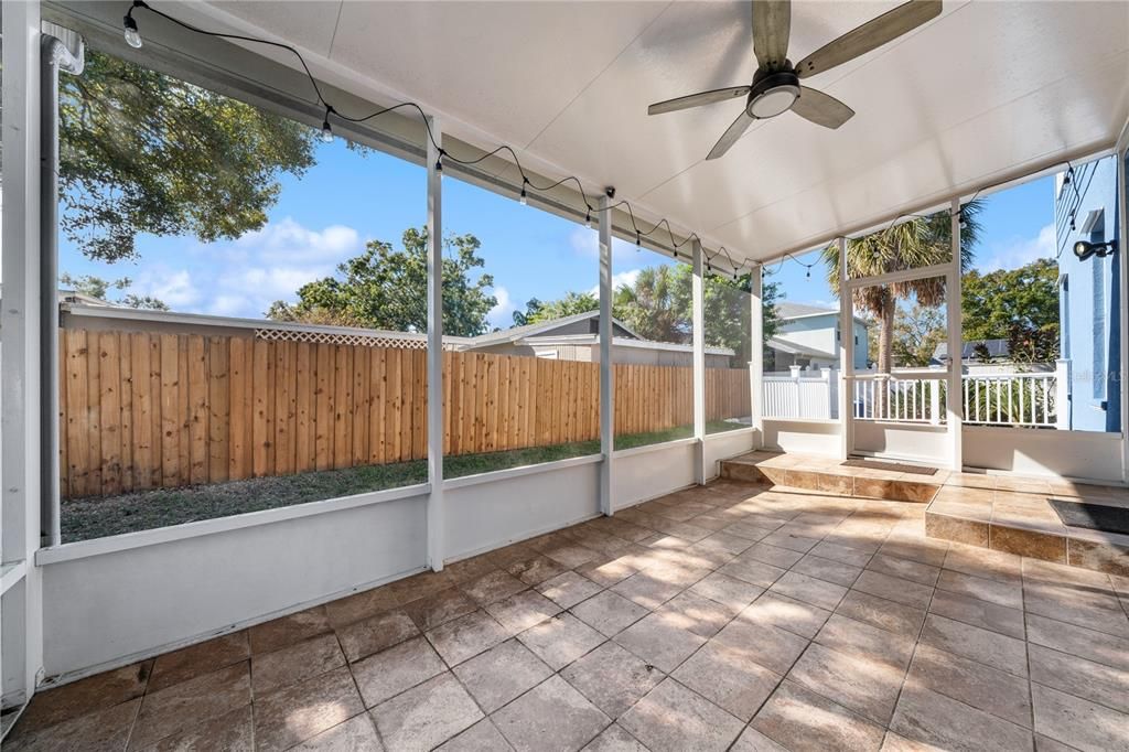 For Sale: $550,000 (3 beds, 2 baths, 2239 Square Feet)