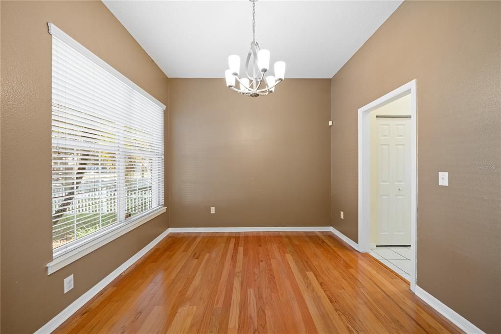 For Sale: $550,000 (3 beds, 2 baths, 2239 Square Feet)