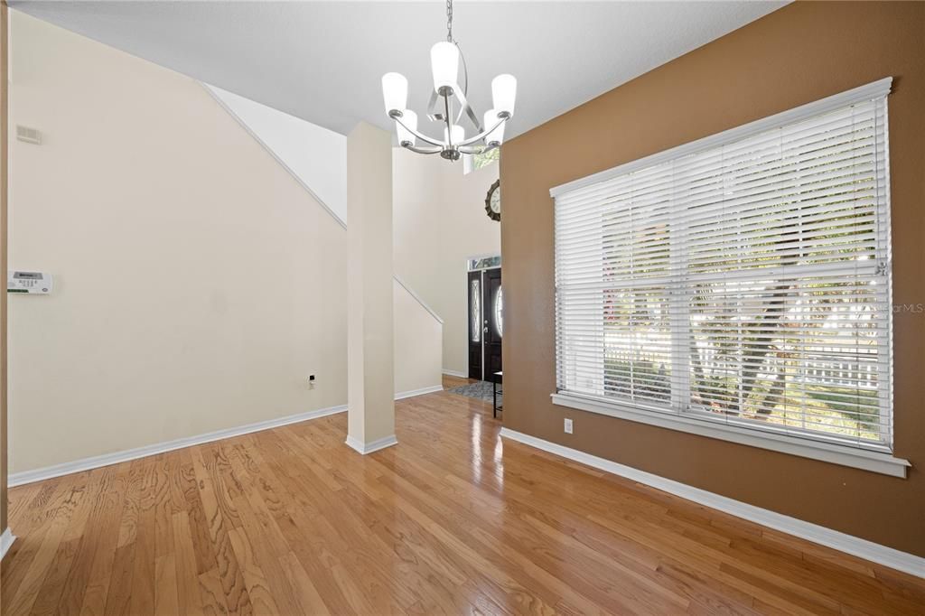 For Sale: $550,000 (3 beds, 2 baths, 2239 Square Feet)