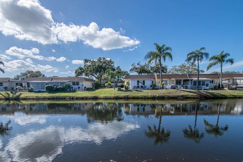 For Sale: $170,000 (2 beds, 2 baths, 1022 Square Feet)