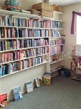 For Sale: $170,000 (2 beds, 2 baths, 1022 Square Feet)