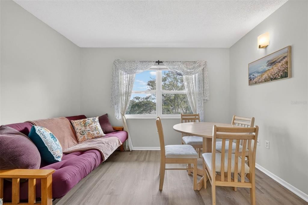 En Venta: $140,000 (2 camas, 2 baños, 917 Pies cuadrados)