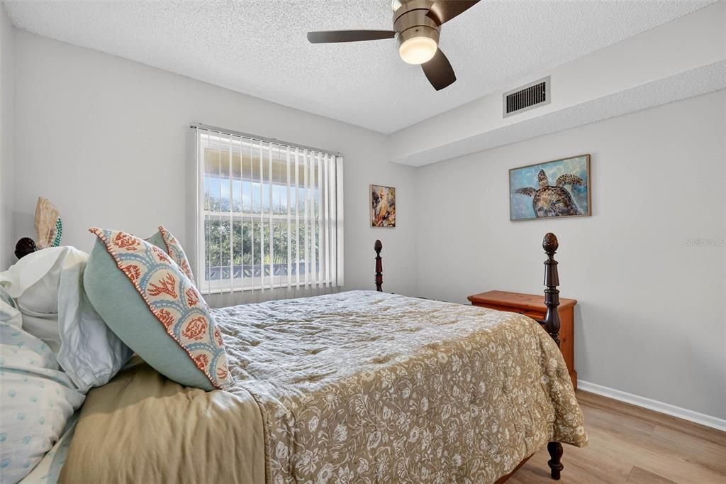 En Venta: $140,000 (2 camas, 2 baños, 917 Pies cuadrados)