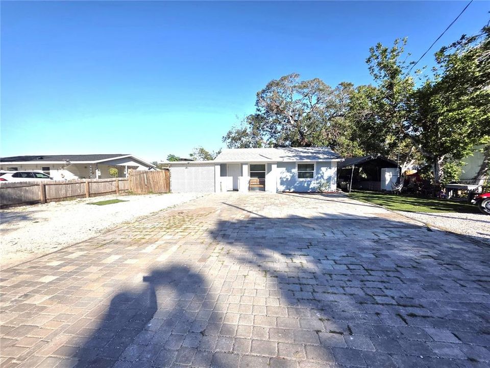 En Venta: $344,900 (4 camas, 2 baños, 1290 Pies cuadrados)