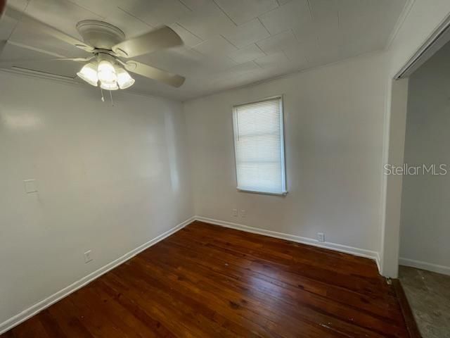 For Rent: $1,995 (3 beds, 2 baths, 1210 Square Feet)