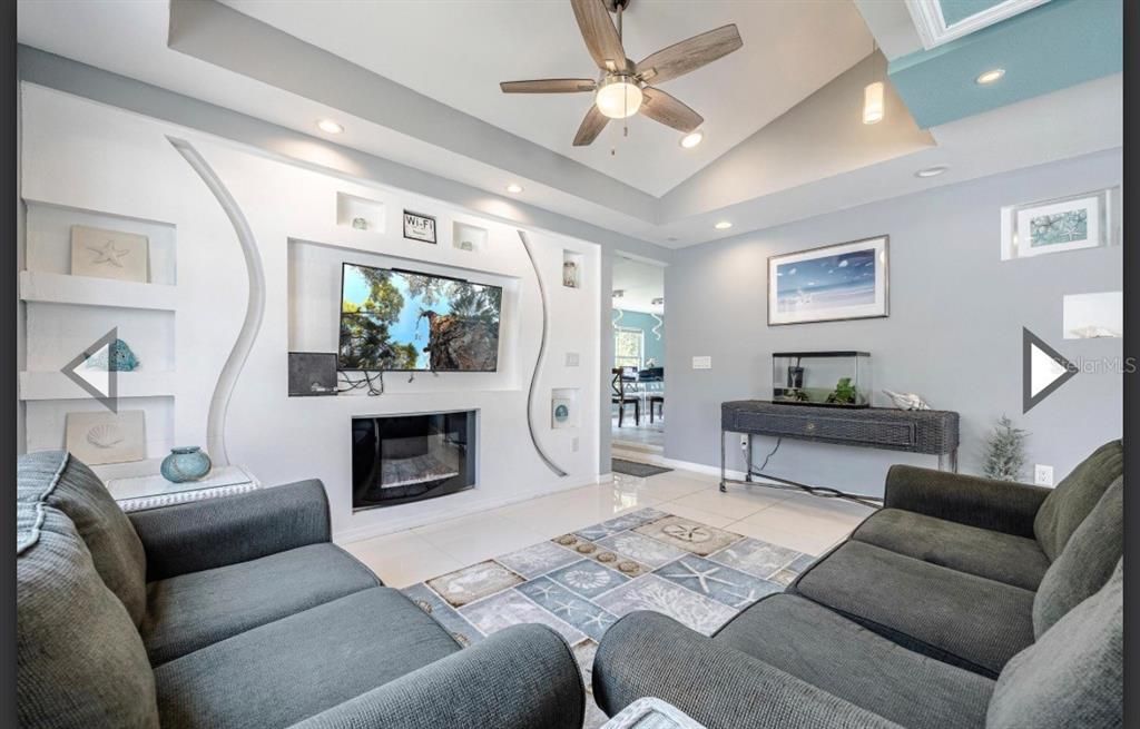 出租: $1,700 (3 贝兹, 1 浴室, 1266 平方英尺)