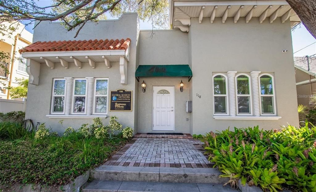 Vendido Recientemente: $1,077,000 (0 camas, 0 baños, 1826 Pies cuadrados)