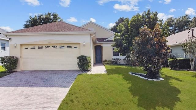 出租: $2,250 (2 贝兹, 2 浴室, 1514 平方英尺)