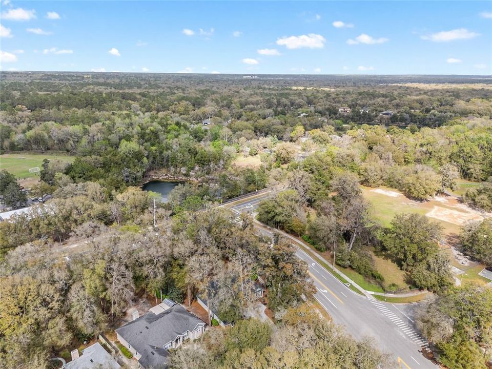 待售: $549,000 (4 贝兹, 3 浴室, 2517 平方英尺)