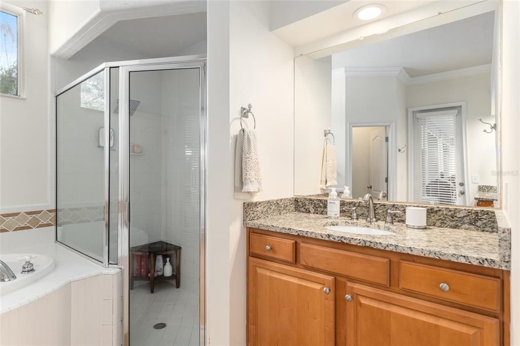 待售: $549,000 (4 贝兹, 3 浴室, 2517 平方英尺)