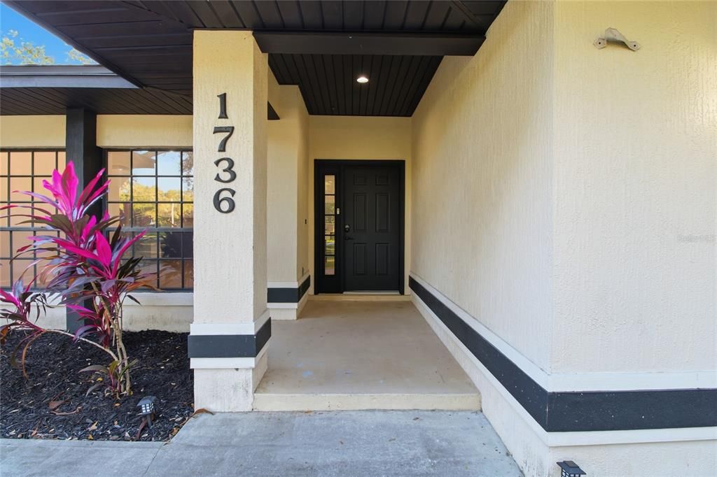 For Sale: $689,000 (4 beds, 2 baths, 2644 Square Feet)