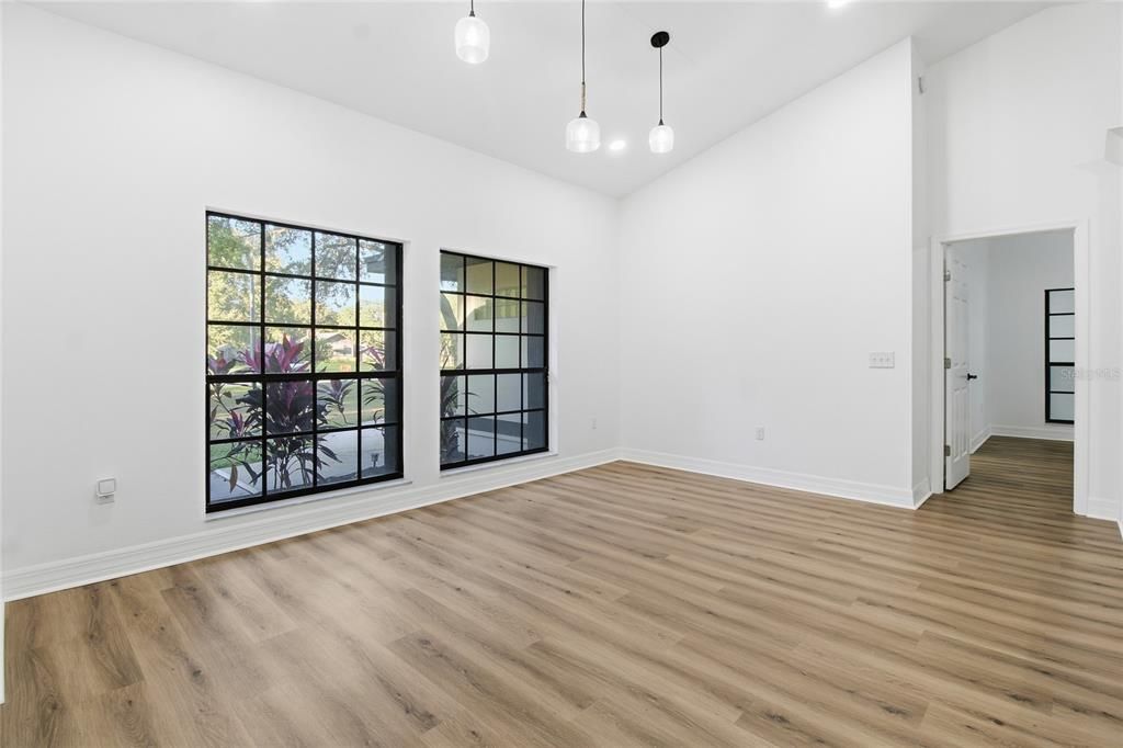 For Sale: $689,000 (4 beds, 2 baths, 2644 Square Feet)