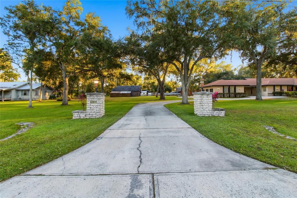 For Sale: $689,000 (4 beds, 2 baths, 2644 Square Feet)