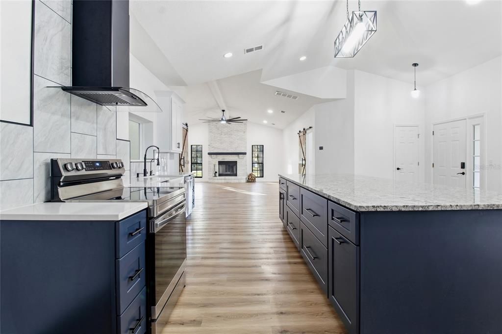 For Sale: $689,000 (4 beds, 2 baths, 2644 Square Feet)