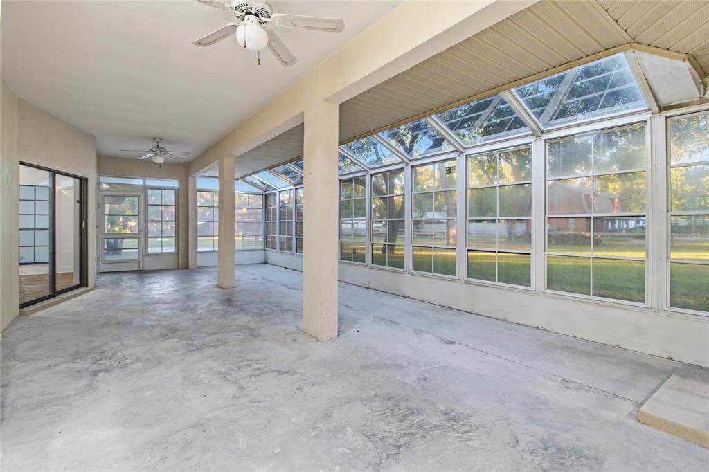 For Sale: $689,000 (4 beds, 2 baths, 2644 Square Feet)