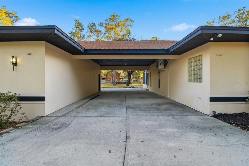 For Sale: $689,000 (4 beds, 2 baths, 2644 Square Feet)