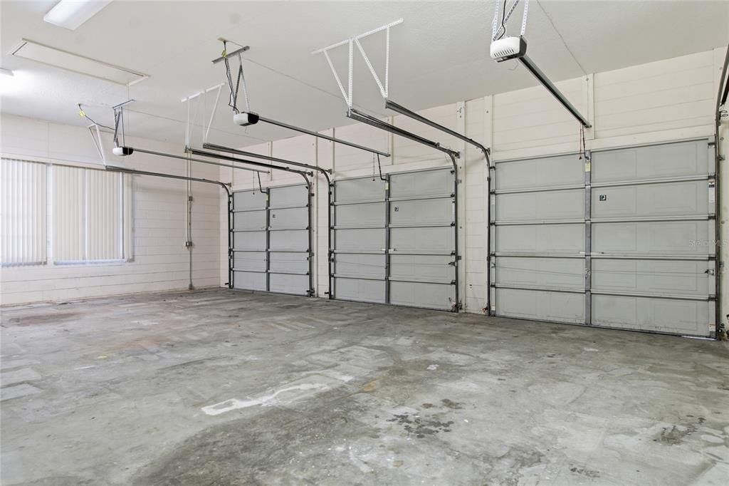 For Sale: $689,000 (4 beds, 2 baths, 2644 Square Feet)