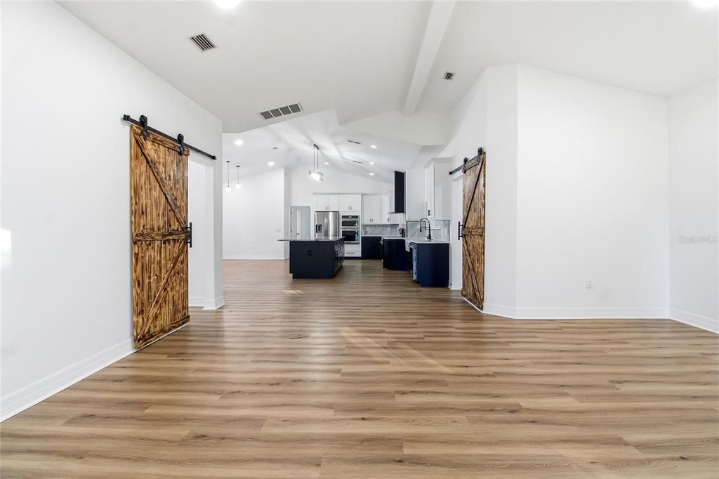 For Sale: $689,000 (4 beds, 2 baths, 2644 Square Feet)