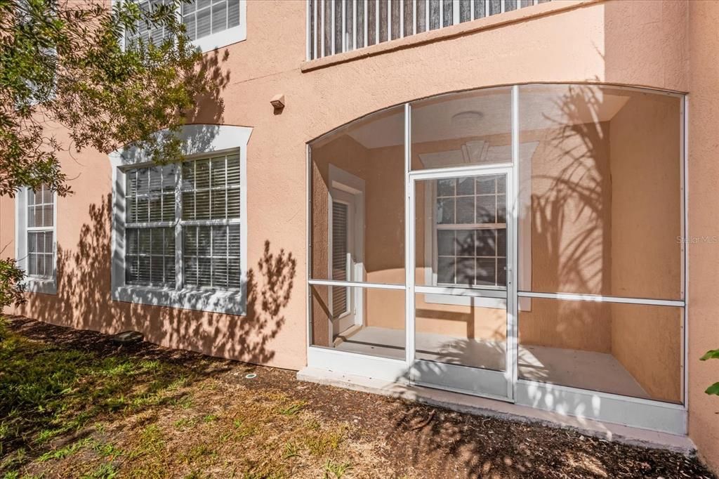 В аренду: $1,700 (2 спален, 2 ванн, 1116 Квадратных фут)