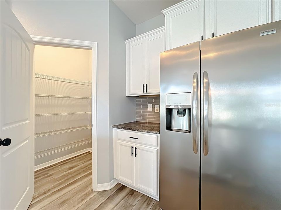 For Sale: $575,000 (3 beds, 2 baths, 2170 Square Feet)