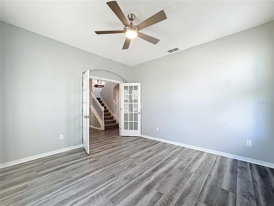 For Sale: $575,000 (3 beds, 2 baths, 2170 Square Feet)