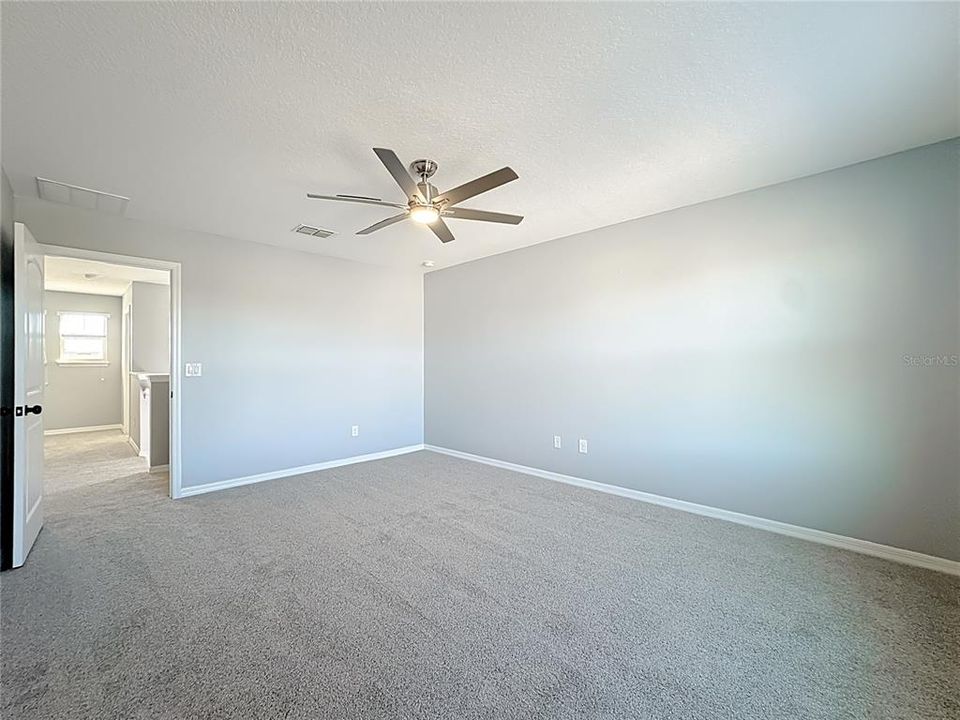 For Sale: $575,000 (3 beds, 2 baths, 2170 Square Feet)