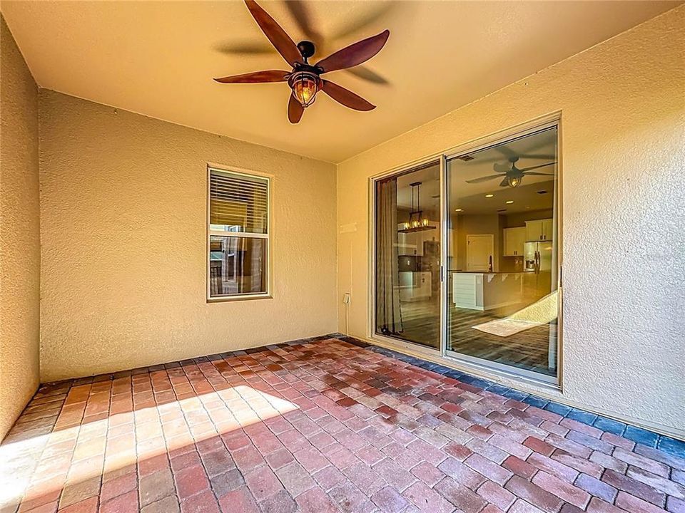 For Sale: $575,000 (3 beds, 2 baths, 2170 Square Feet)