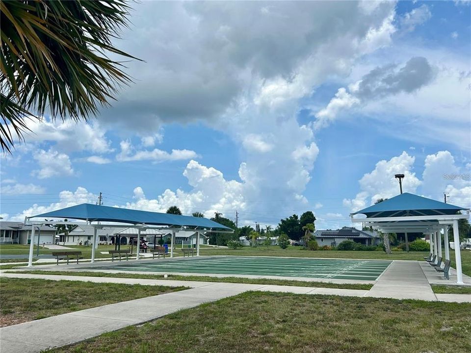 待售: $125,000 (0.23 acres)