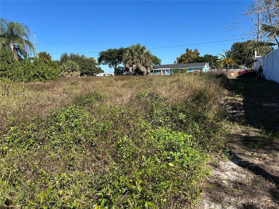 待售: $125,000 (0.23 acres)