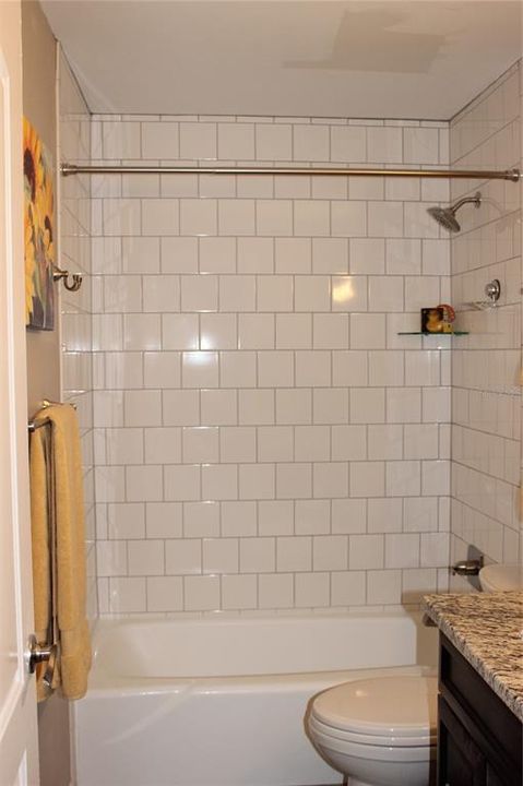 На продажу: $149,900 (2 спален, 2 ванн, 1148 Квадратных фут)