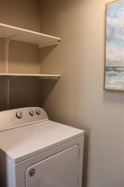 На продажу: $149,900 (2 спален, 2 ванн, 1148 Квадратных фут)