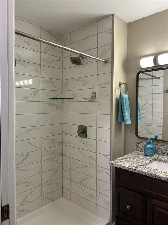 На продажу: $149,900 (2 спален, 2 ванн, 1148 Квадратных фут)